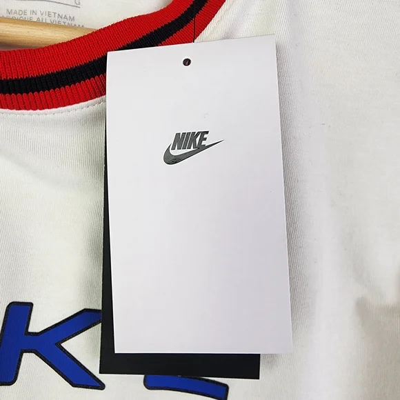 Nike Crop Top Long Sleeve White Shirt Women's L NWT MSRP $45 - Picture 5 of 10